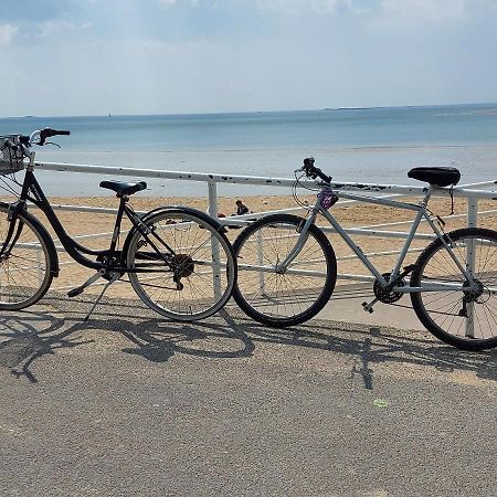 T2 Moderne, Lumineux, Proche De La Mer Et Des Principaux Acces Routiers Сен-Назер Экстерьер фото
